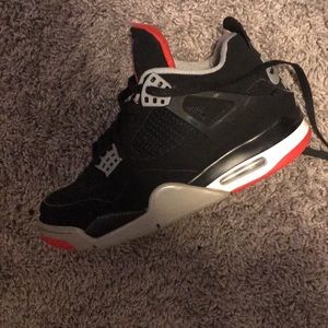 Jordan 4s red & black